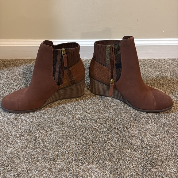 TOMS Bootie - Picture 4 of 6